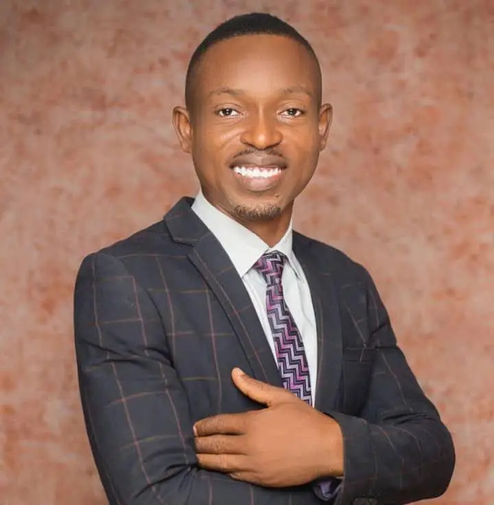 Effiong  E. Robinson